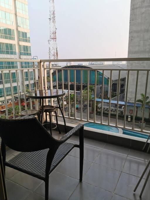Two Bedroom Apartment At El Royale Hotel Bandung Exterior foto