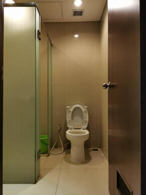 Two Bedroom Apartment At El Royale Hotel Bandung Exterior foto